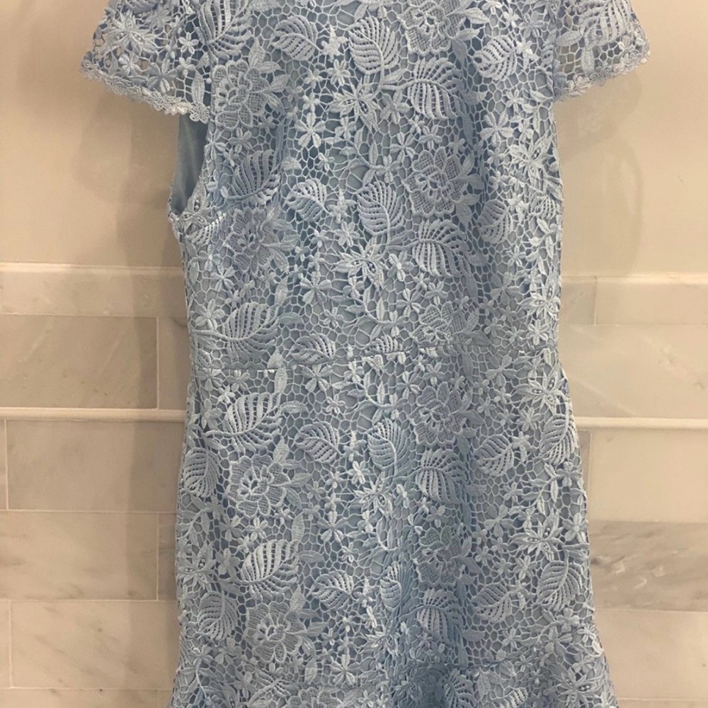 Alice + Olivia Rapunzel Lace Mini Dress Icy Blue  (light blue) NWT Size 10 - Picture 7 of 17